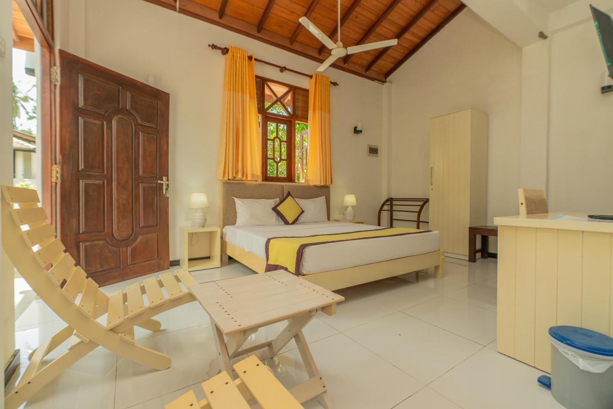 The Calm Of8 Hotel Unawatuna Exterior photo